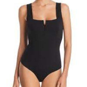 GUESS Women's Nicolina Plunging Bodysuit Jet Black
